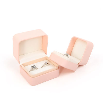 Hàng hóa bán buôn đồ trang sức bao bì hộp nhẫn hộp đồ trang sức tùy chỉnh bao bì đồ trang sức màu hồng cao cấp đồ trang sức da đôi hộp nhẫn cho đám cưới
